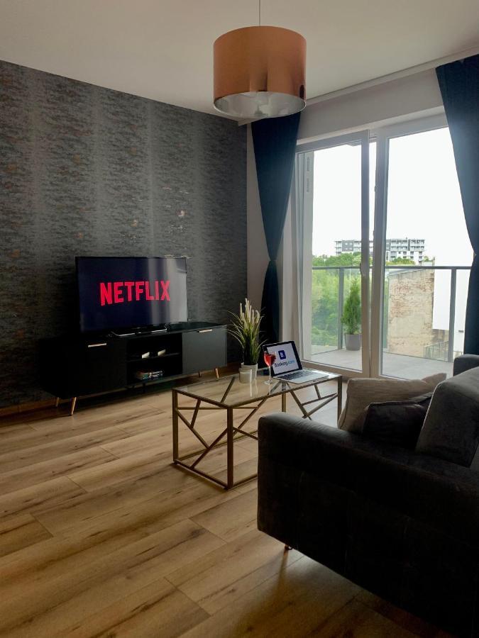 Apartment On Drewnowska Street Manufaktura وودج المظهر الخارجي الصورة